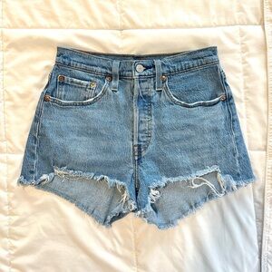Levi’s 501 High Rise Women's Blue Denim Shorts